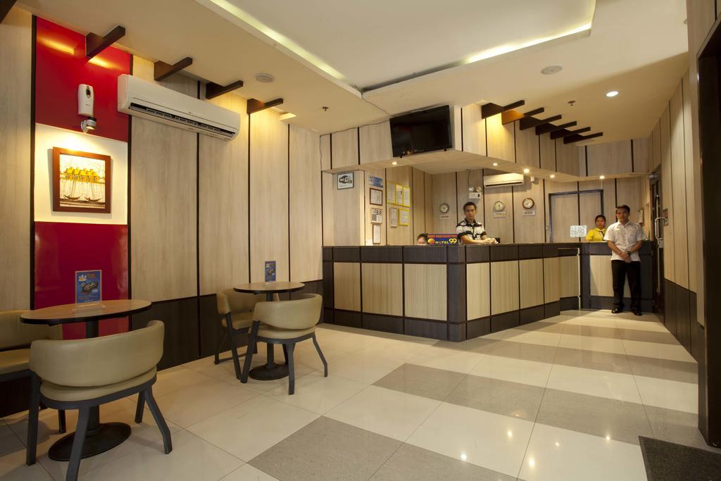 קואזון סיטי Hotel 99 Cubao מראה חיצוני תמונה
